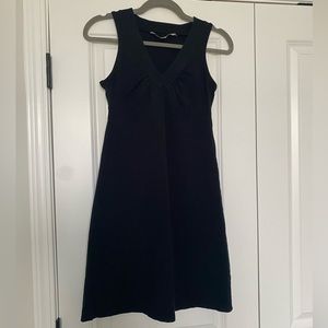 Athleta athleisure dress fit and flare athletic soft v neck tank sleeveless